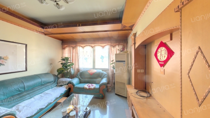 行管局宿舍二手房实景图