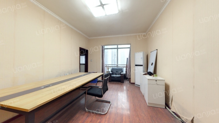 商业大楼二手房实景图