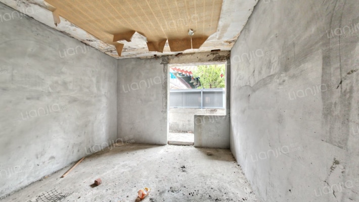 东厅门55-58号二手房实景图