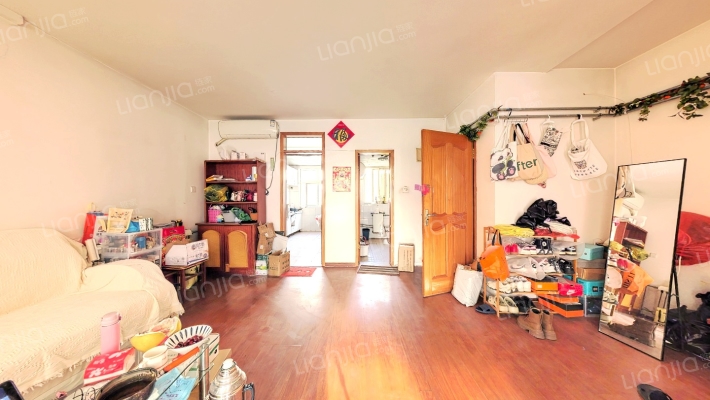 西山花苑二手房实景图