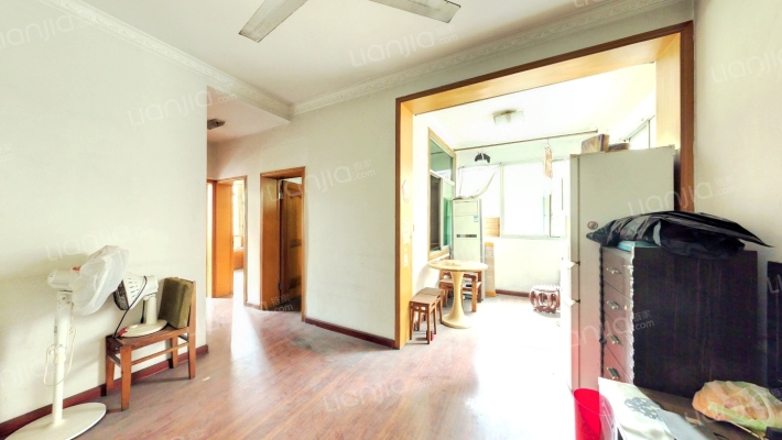 胜利路社区二手房实景图