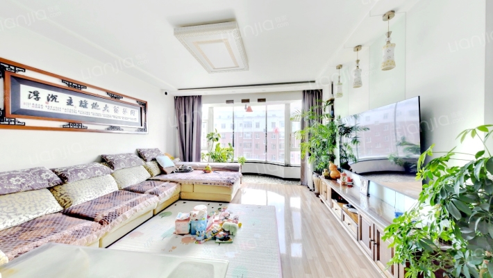 吉林农业大学沁馨花园二手房实景图