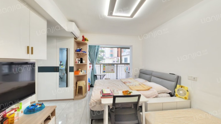 骏皇嘉园二手房实景图