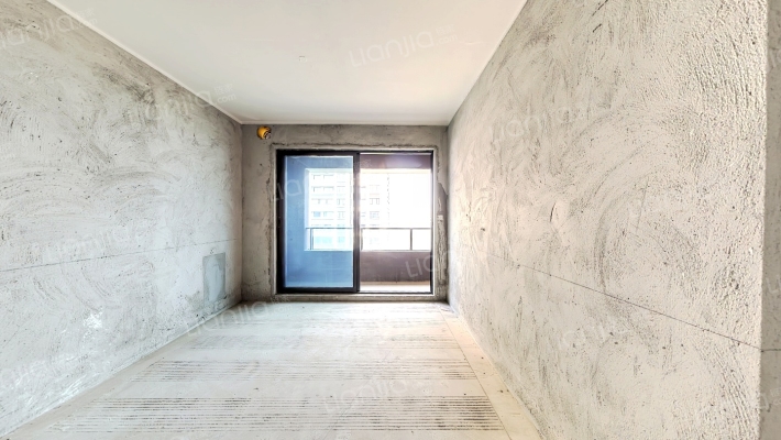 北京城建龙樾生态城樾秋府二手房实景图