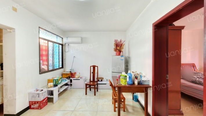 新民小区二手房实景图