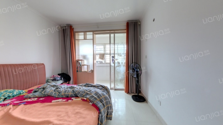 三友圣锦花园二手房实景图