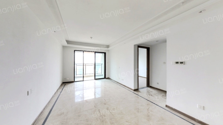 蓝光&贵安置投长岛国际二手房实景图