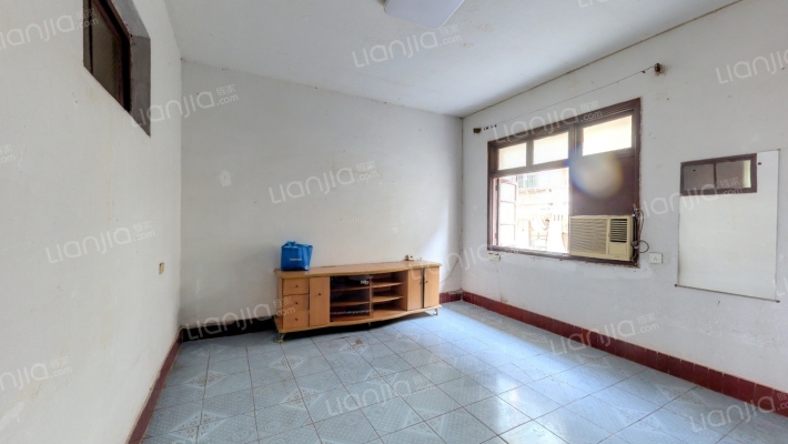 和平山二手房实景图