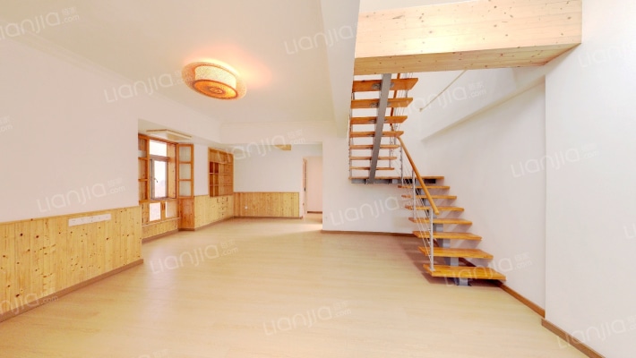 东湖豪苑二手房实景图