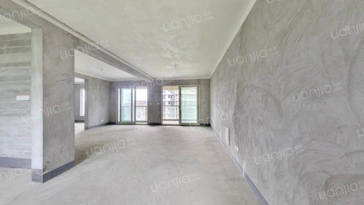 新湖曦湾春晓二手房实景图