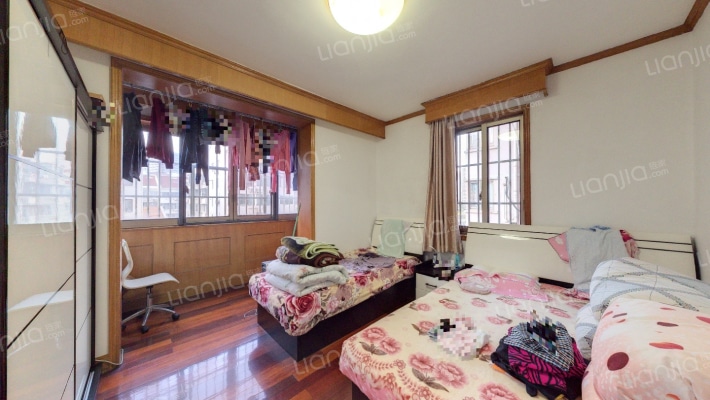 胶州教师公寓二手房实景图