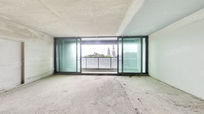 天宸二手房实景图