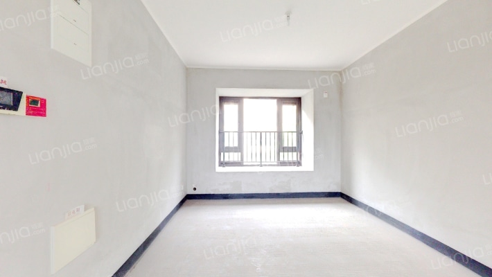 融创凡尔赛香榭二手房实景图