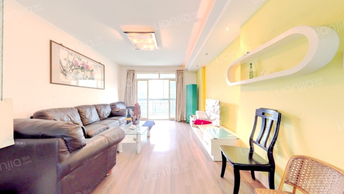 世纪花苑二手房实景图