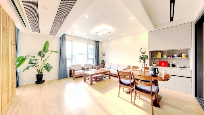 龙湖阳光城云峰原著B11二手房实景图