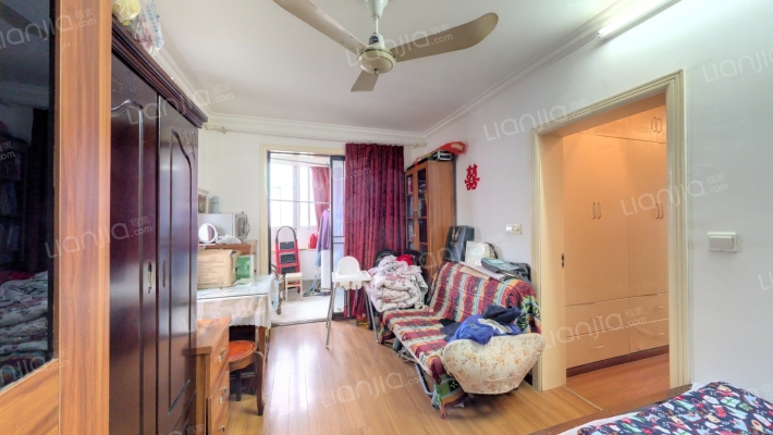 控江路1209号二手房实景图