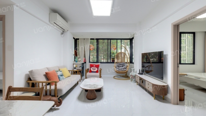 新景花苑二手房实景图