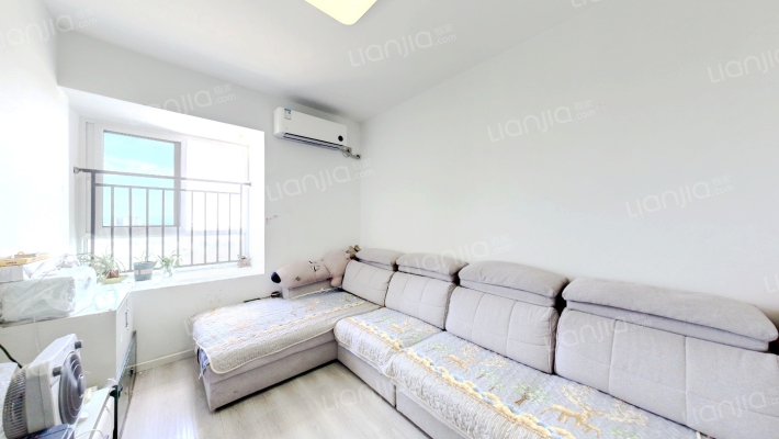 东汇家园二手房实景图