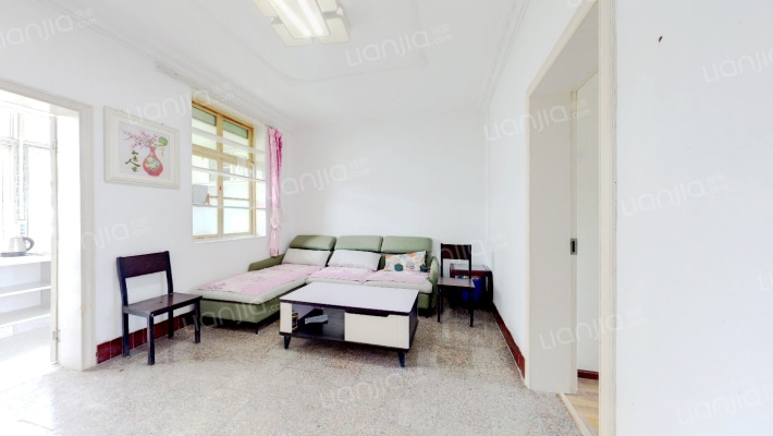 关山中学宿舍楼二手房实景图