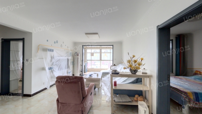 天下荣郡二手房实景图