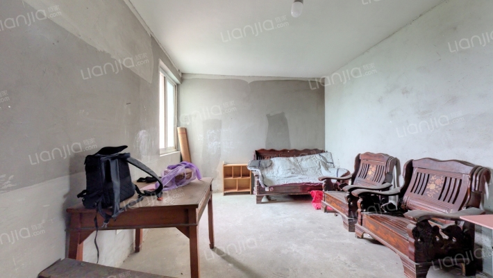 南方花园二手房实景图