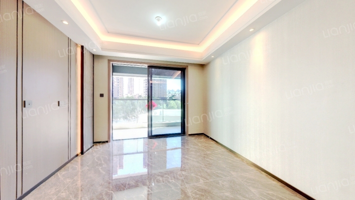 艺城紫金滨江二手房实景图