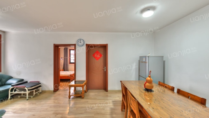 市政太湖住宅区二手房实景图