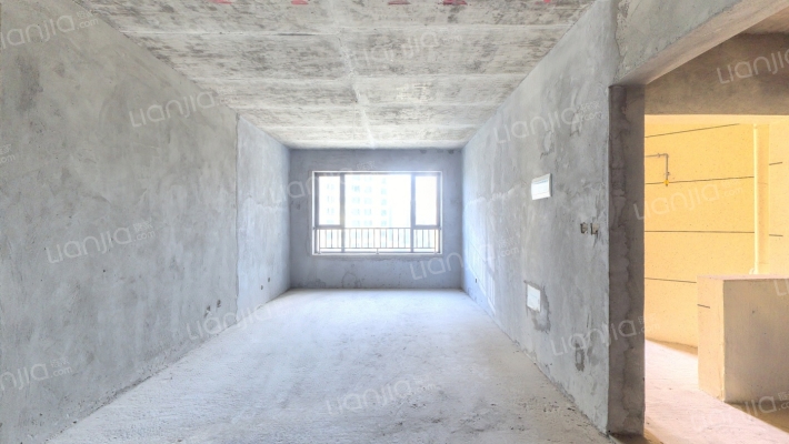 滨江翡翠城二手房实景图