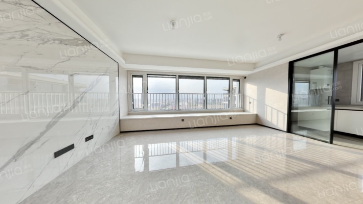 杰立潮正府二手房实景图