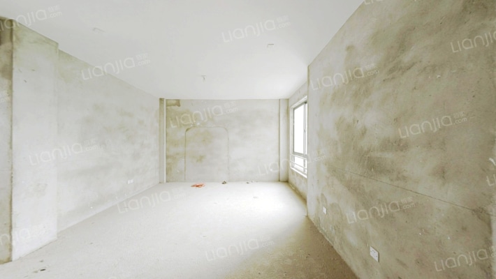 彩虹新城二手房实景图