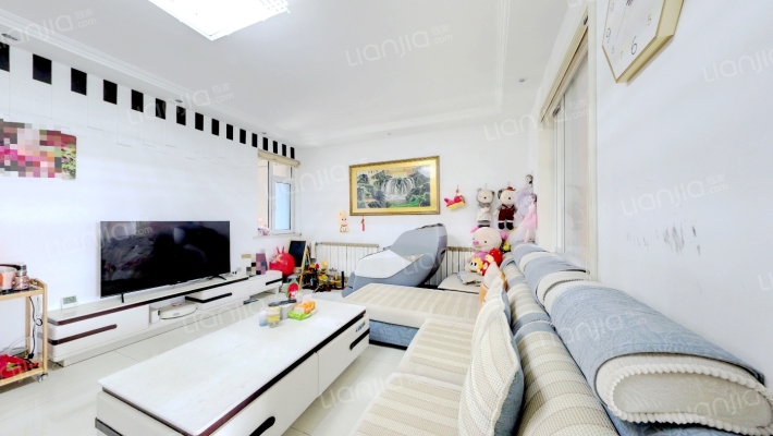 新富水岸佳苑二手房实景图