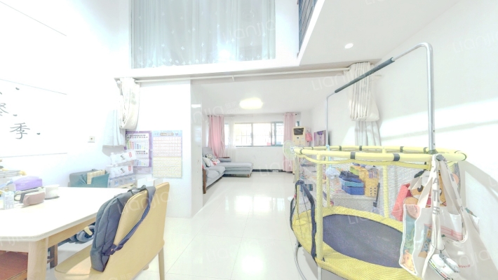 日月星城国际商务中心二手房实景图