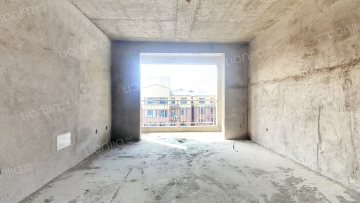 龙湖春天小区二手房实景图