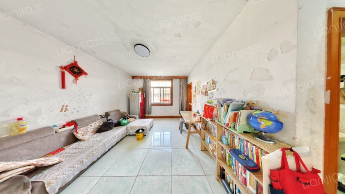 燃气小区二手房实景图