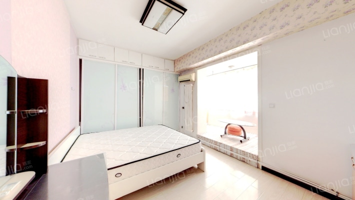 同康里二手房实景图