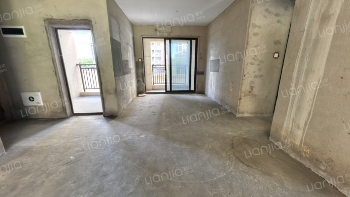 隆生榕溪花园二手房实景图