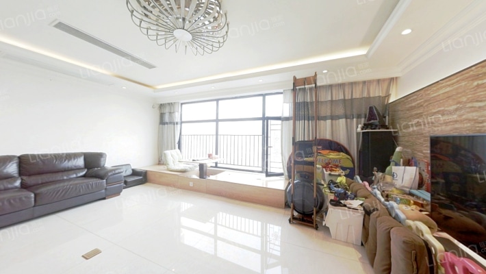 东湖广场二手房实景图