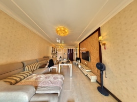 好楼层  居家装修   拎包入住 采光无遮挡