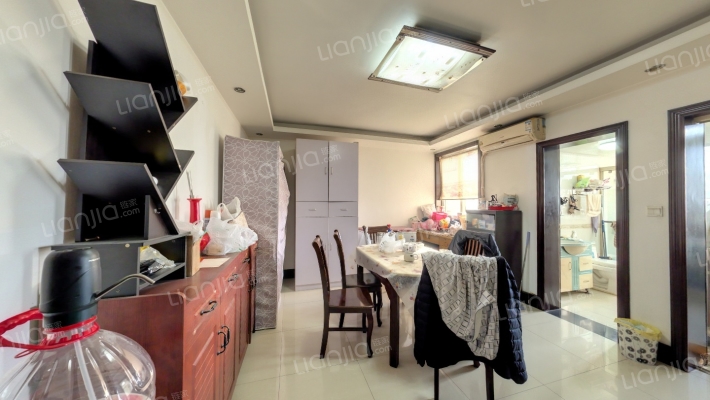 高东新村二手房实景图