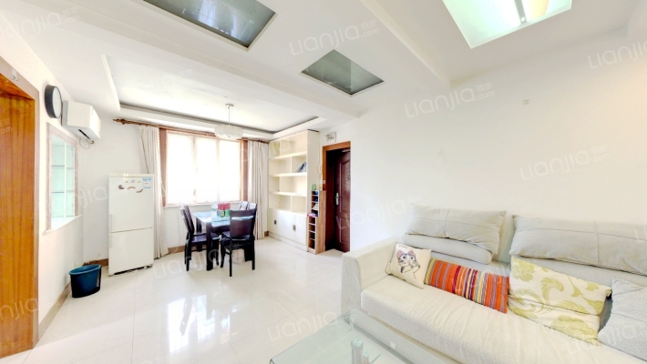 兰花小区二手房实景图