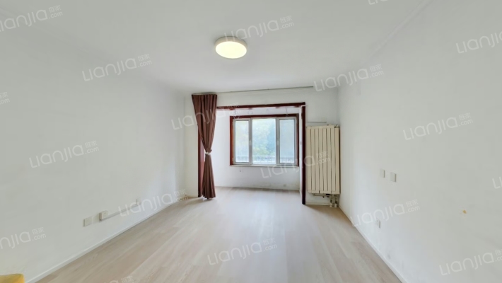 世嘉博苑二手房实景图