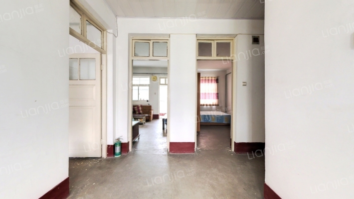 警苑社区二手房实景图