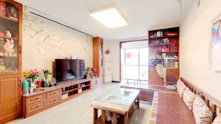 丽阳嘉园二手房实景图