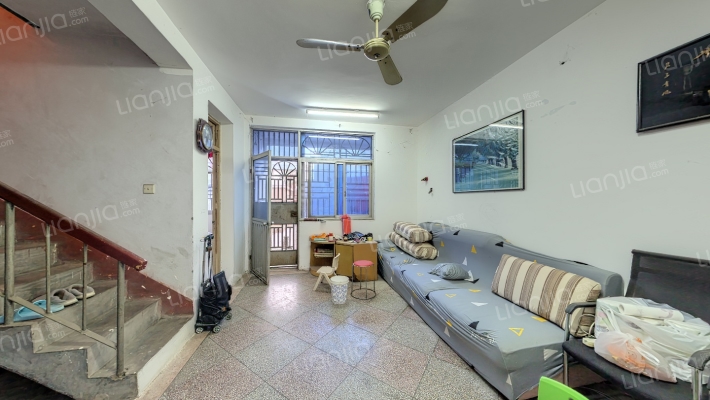 财校家属院职工宿舍楼二手房实景图