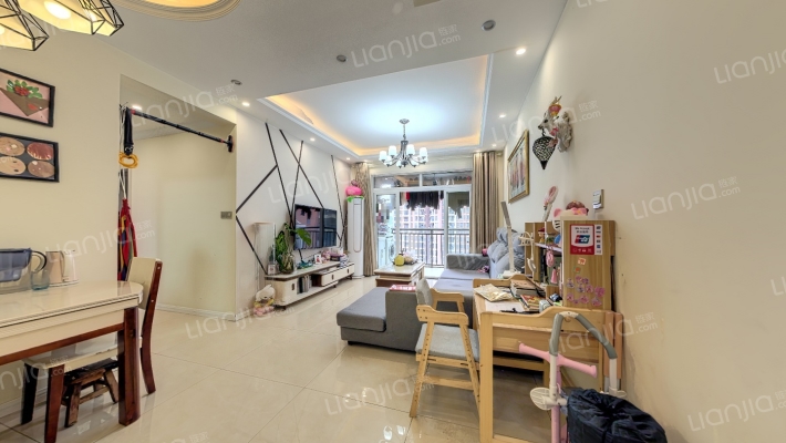 典雅花溪半岛一期高层二手房实景图