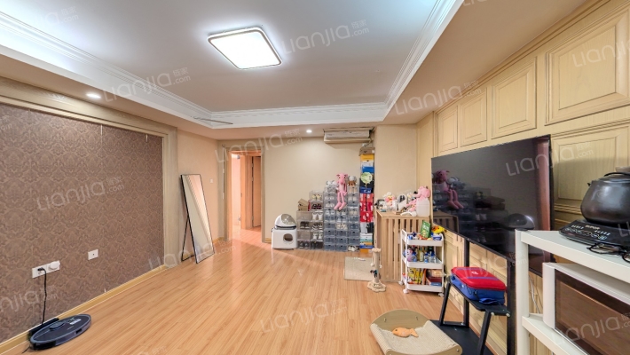 名爵大厦二手房实景图