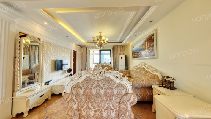 东港滨河花苑二手房实景图