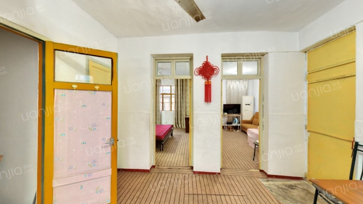 水管局宿舍二手房实景图