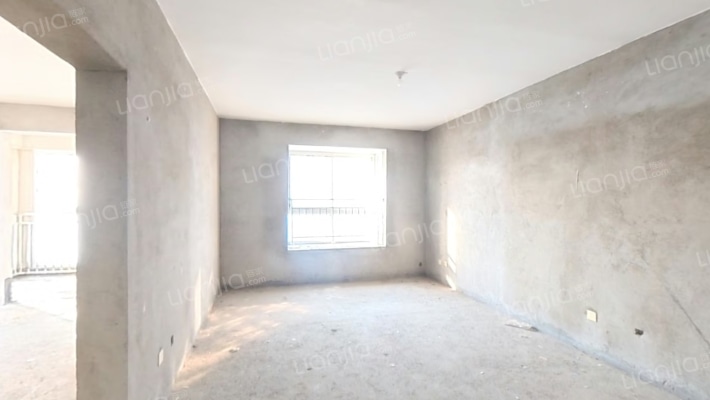 新馨花苑二手房实景图