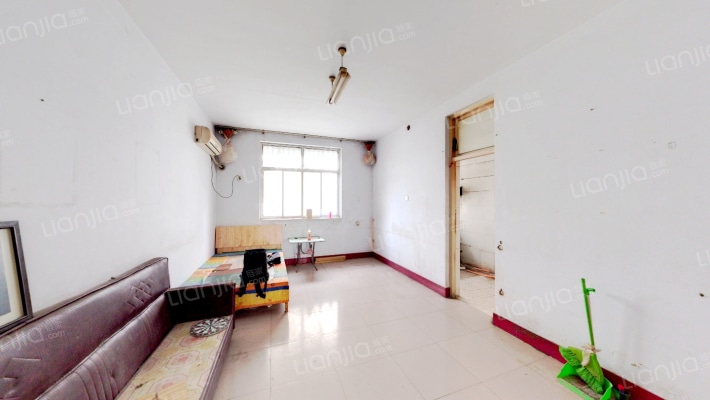 恒达春秋园二手房实景图